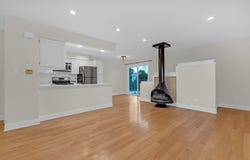 608 Inverrary Lane, Deerfield, IL 60015