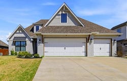 5315 E 122 Place S, Bixby, OK 74008