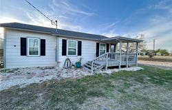 473 E County Road 303, Orange Grove, TX 78372