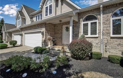 335 White Oak Lane, Grand Island, NY 14072