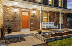 512 AMHERST Circle, PERKASIE, PA 18944