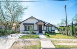 334 E Ciro Caceres Avenue, Elsa, TX 78543