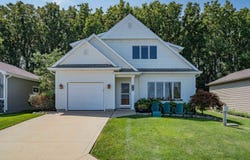 824 S Clear Lake Drive, Fremont, IN 46737