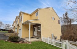 43 Aveonis Court, Fishkill, NY 12524