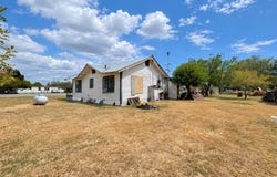 3050 COMMERCE ST, Campbellton, TX 78008