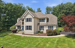 1220 Overlook Court, Saylorsburg, PA 18353