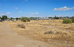 E Avenue Q13, Palmdale, CA 93550