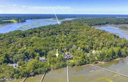 208 Bull Point Drive, Seabrook, SC 29940