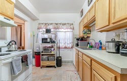 2192 Edgewood Road, Cleveland Heights, OH 44118