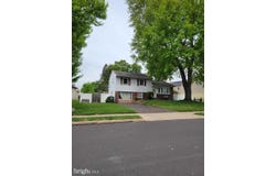 303 WILLARD Road, HATBORO, PA 19040