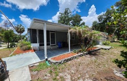 10024 Oak Forest Dr, Riverview, FL 33569