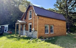 2055 W M-115, Mesick, MI 49668