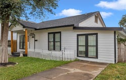 726 W Richard Avenue, Kingsville, TX 78363