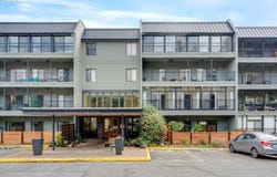 45 EAGLE CREST Dr, LakeOswego, OR 97035