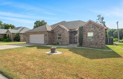 579 Crepe Myrtle Loop, Cabot, AR 72023