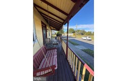 310 FRONT STREET, BEVERLY, NJ 08010