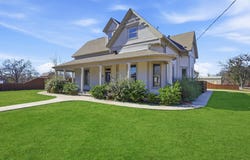 1401 Arp Street, Commerce, TX 75428