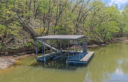 87 Perkins Road, Sunrise Beach, MO 65079