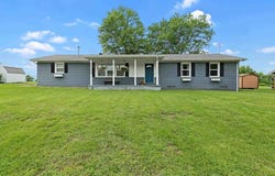 175 Hillcrest Ln, Hawesville, KY 42348