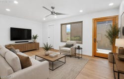 2103 W YUKON Drive, Phoenix, AZ 85027