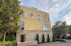 2011 Villa Carabelli Drive, Cleveland, OH 44106