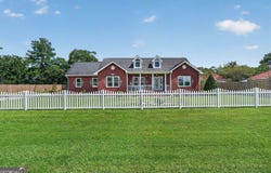 932 Hitching Post Lane, Waycross, GA 31503