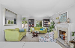 671 E CHELSEA DR S, Bountiful, UT 84010