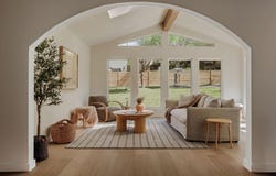 2210 Comburg Castle Way, Austin, TX 78748