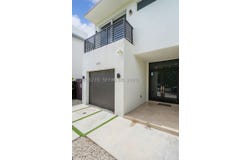 3769 SW 27th Ln, Miami, FL 33134