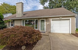 528 Midland Drive, Mansfield, OH 44903