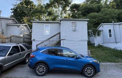 4 Brawley Road, Charleston, WV 25314
