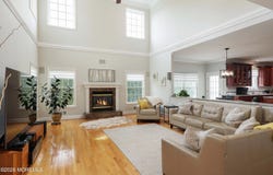 24 Kipling Way, Manalapan, NJ 07726