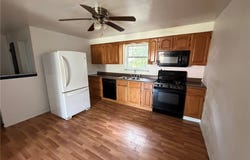 2542 Mohawk St, White Oak, PA 15131