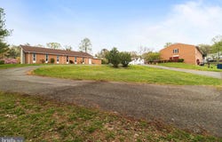 5001 BACKLICK Road, ANNANDALE, VA 22003