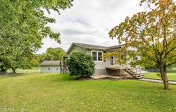 132 Joan Ann Drive, Elizabethton, TN 37643