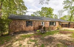2010 Schweitzer Drive, Poplar Bluff, MO 63901