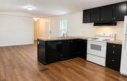 247 Towee Falls Rd, Tellico Plains, TN 37385
