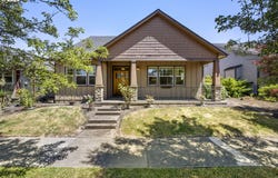 1703 WEBB LAKE Dr, Silverton, OR 97381