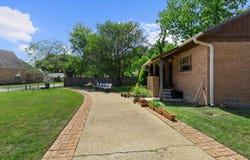 500 W Marshall Ave, Gladewater, TX 75647