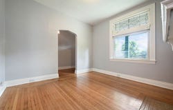 405 N Birmingham Ave, Avalon, PA 15202