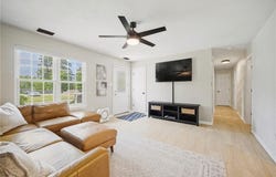 945 Aberdeen Lane, Chesapeake, VA 23322