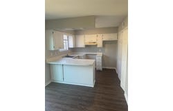 996 UNIVERSITY St, Memphis, TN 38107