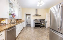 301 S Evergreen Ave, Chanute, KS 66720