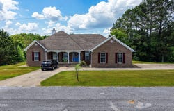 406 Chimney Rock Drive, Alberta, AL 36720