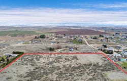 Gilbert Rd, Middleton, ID 83644