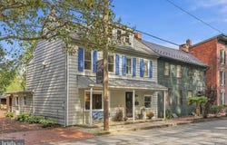460 E FRONT Street, MARIETTA, PA 17547