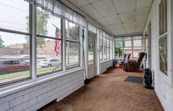 207 E HANCOCK Street, NEW LONDON, WI 54961