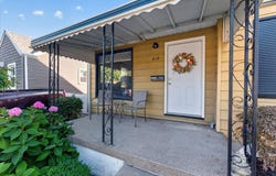 819 Park Avenue, Lincoln Park, MI 48146