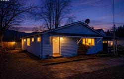 92133 MARCOLA Rd, Marcola, OR 97454