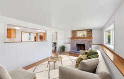 4 Roosevelt Drive, Bristol, RI 02809